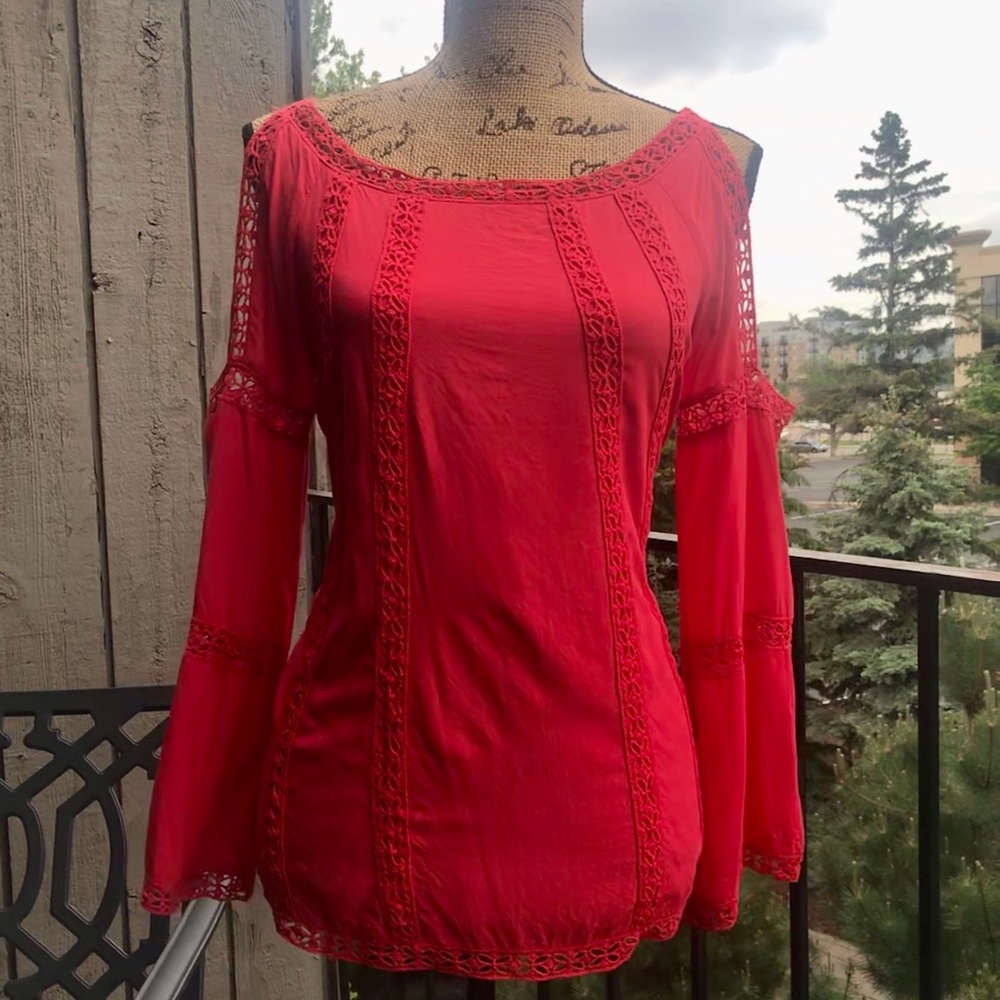Anthropologie Luna Moon Cold Shoulder